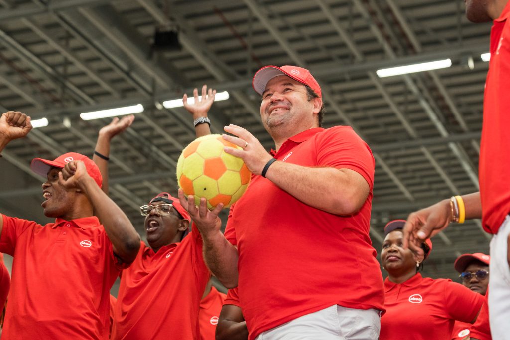 eambo facilitators guiding corporate leaders through interactive teambuilding exercises, fostering communication and problem-solving skills."