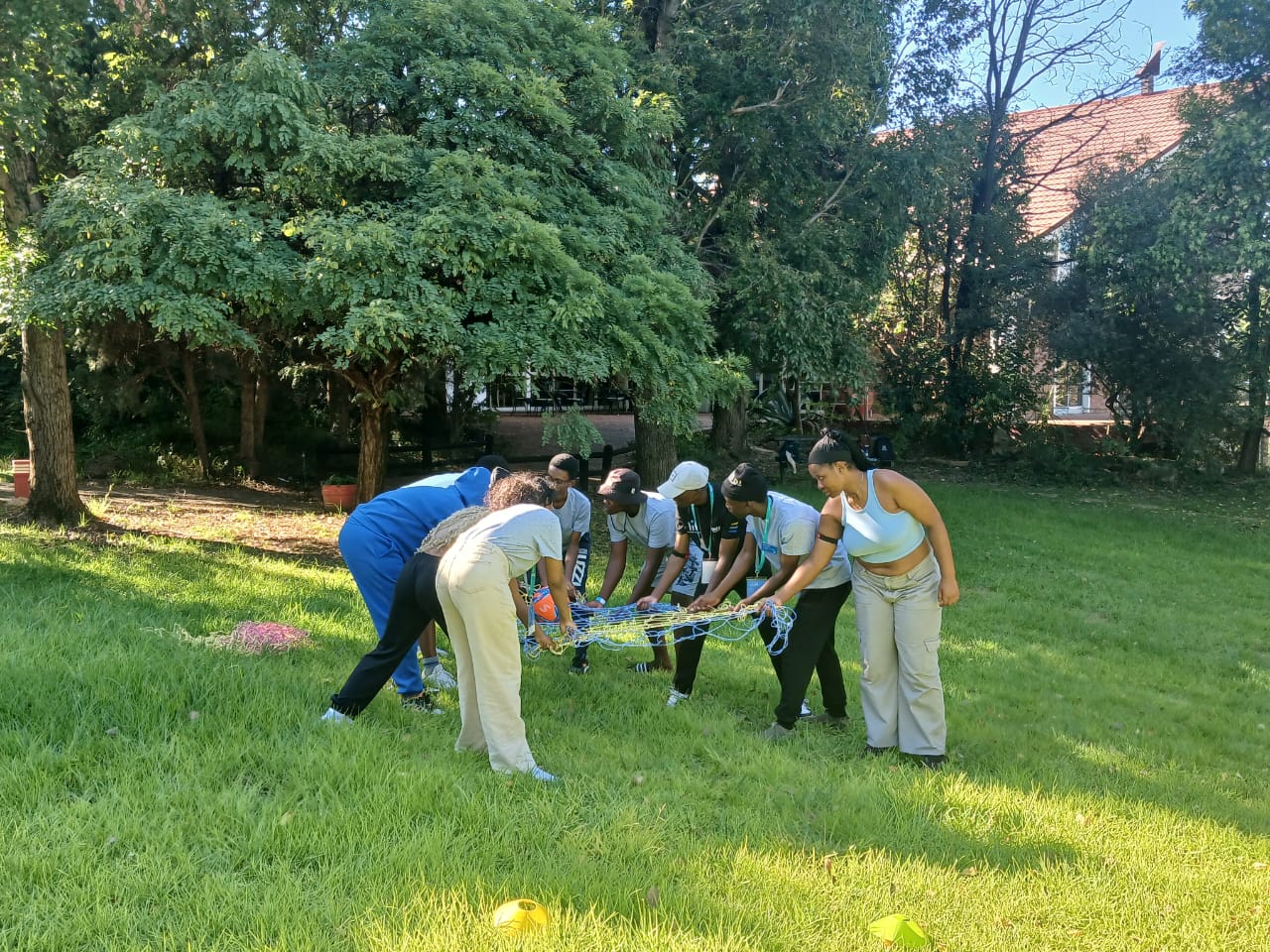 Building Tomorrow’s Leaders leadership camps student leadership Global