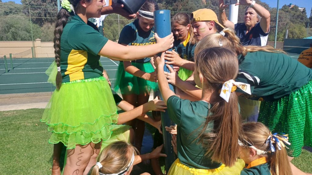 Why schools should start the year with a Grade 8 orientation teambuilding